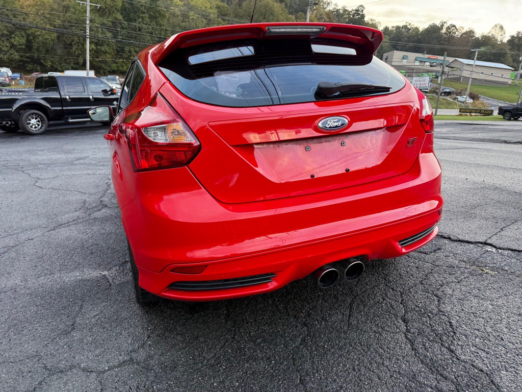 2014 Ford Focus Image 16