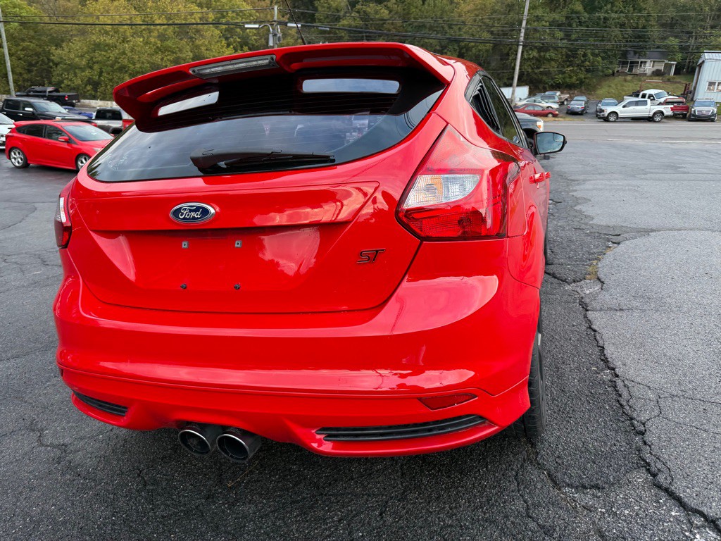 2014 Ford Focus Image 17