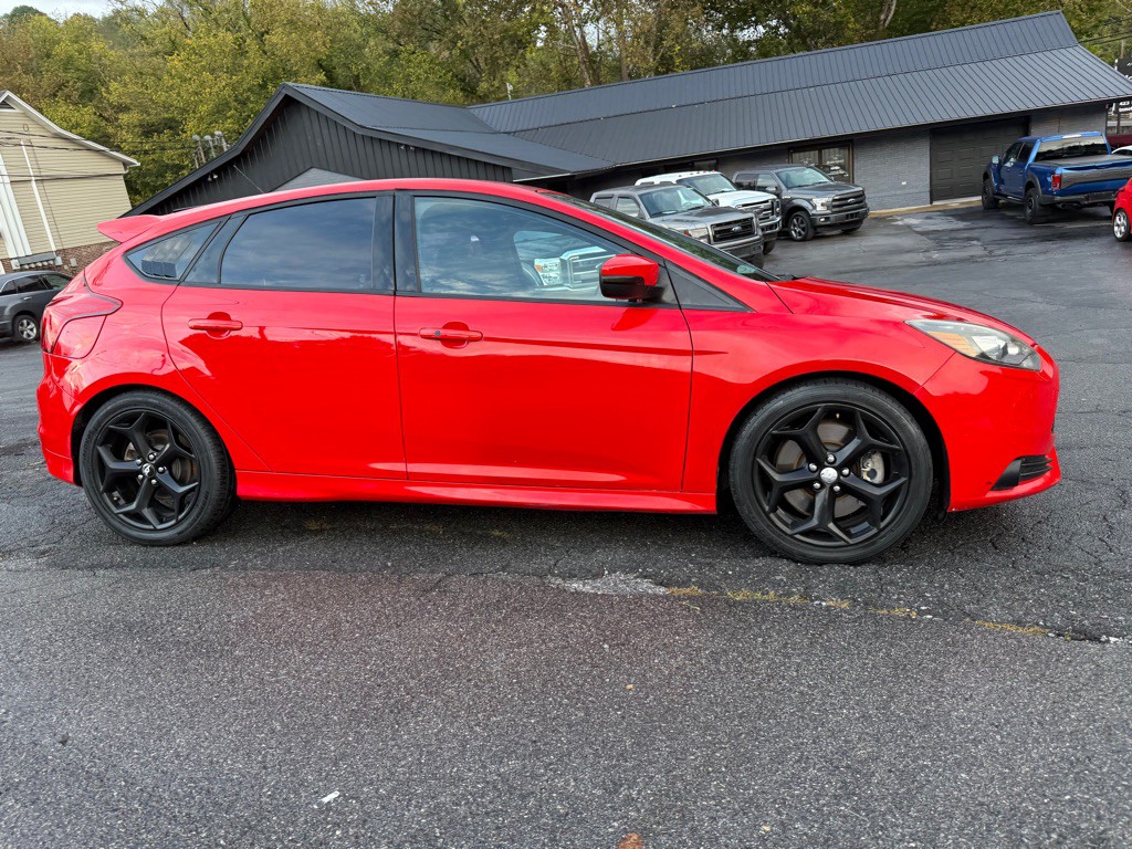 2014 Ford Focus Image 18
