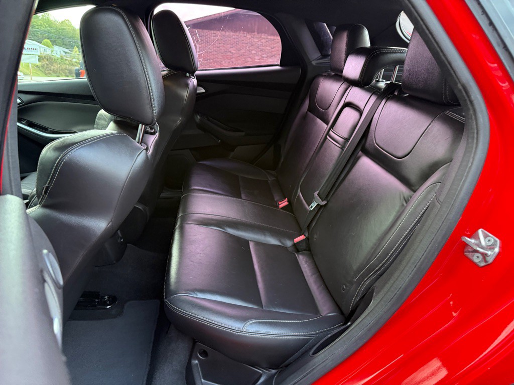 2014 Ford Focus Image 41