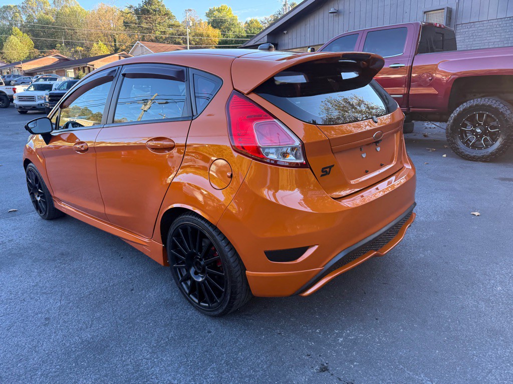 2018 Ford Fiesta Image 8