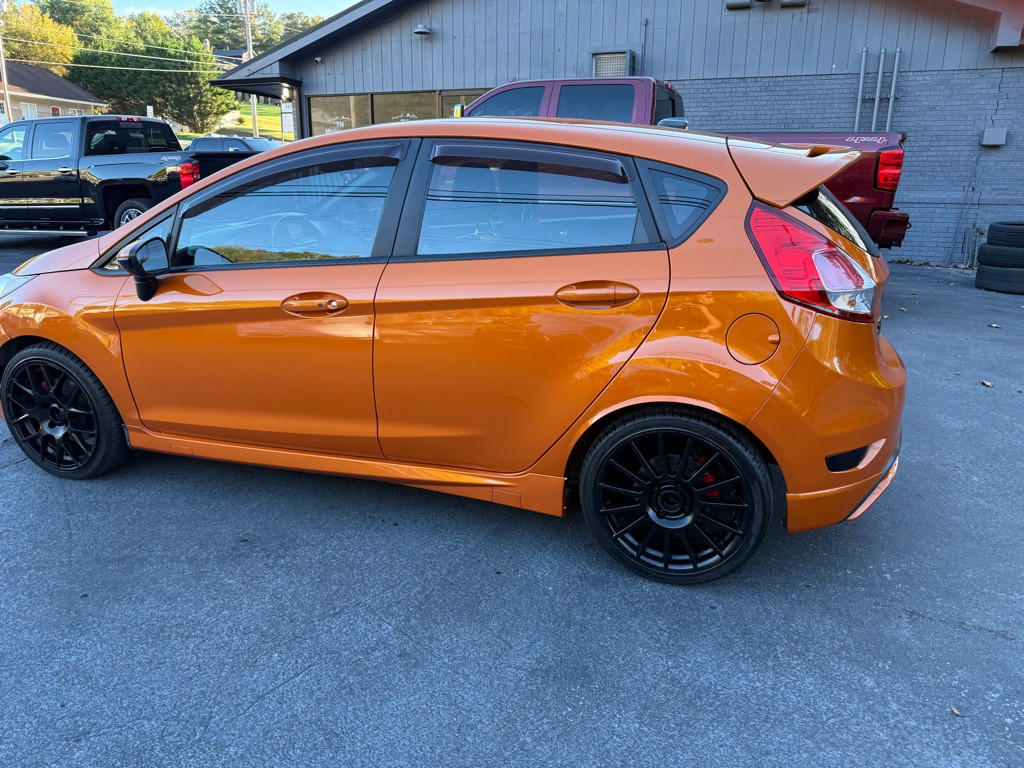2018 Ford Fiesta Image 12