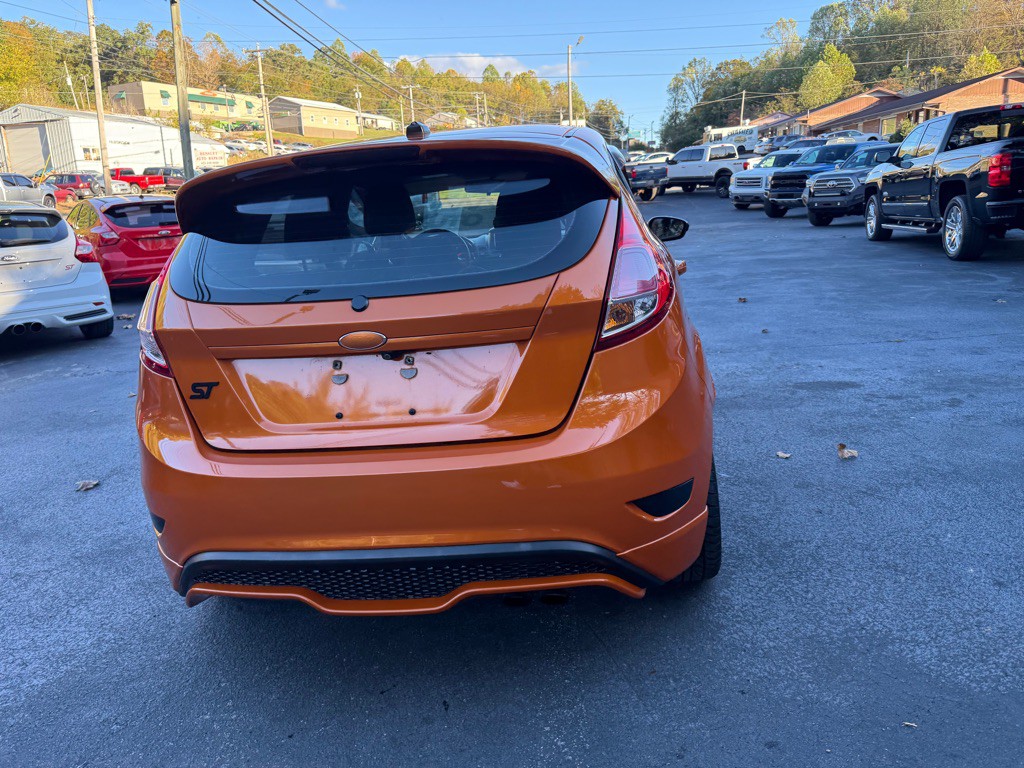 2018 Ford Fiesta Image 14