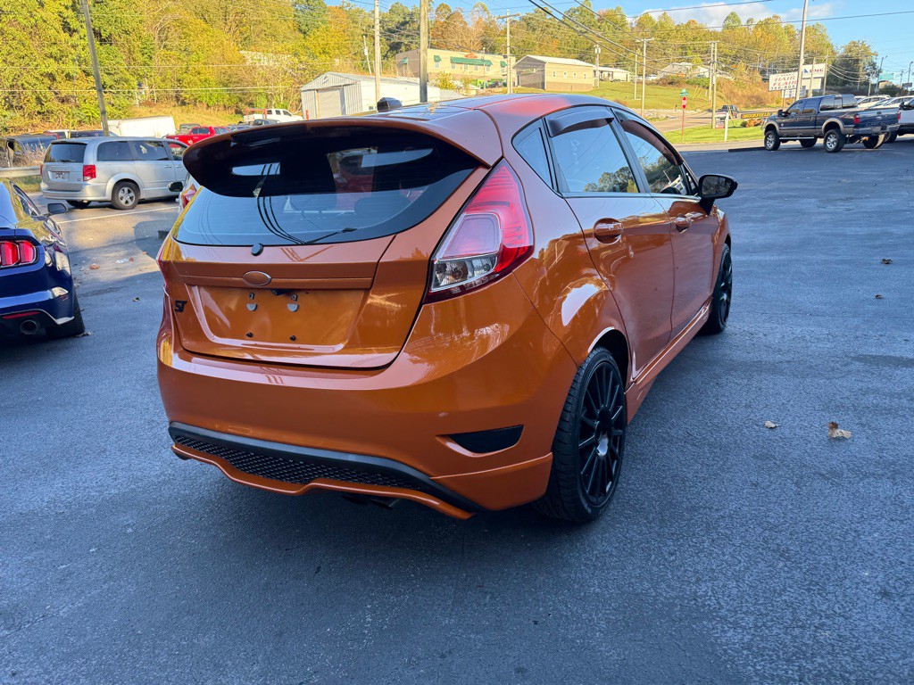 2018 Ford Fiesta Image 15