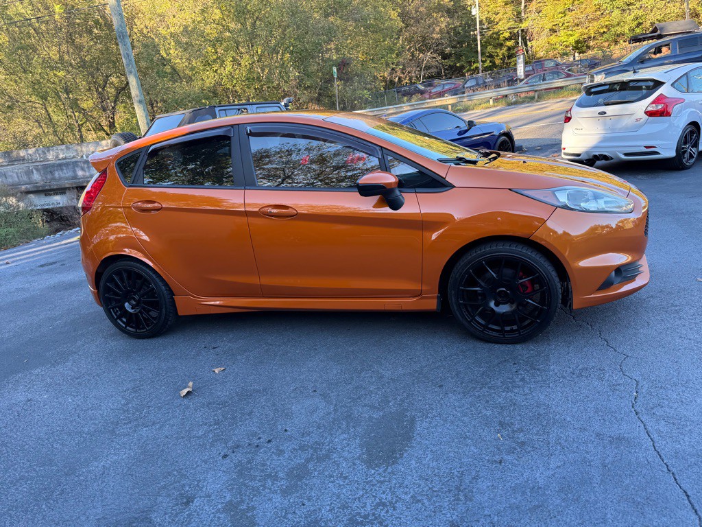 2018 Ford Fiesta Image 18