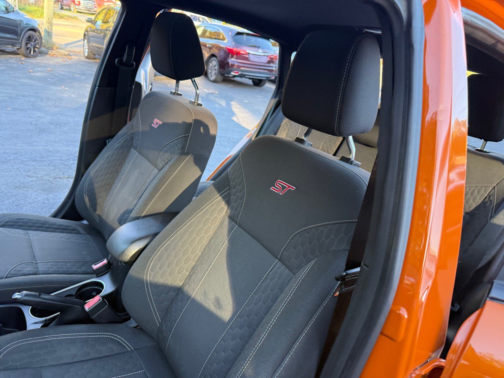 2018 Ford Fiesta Image 46