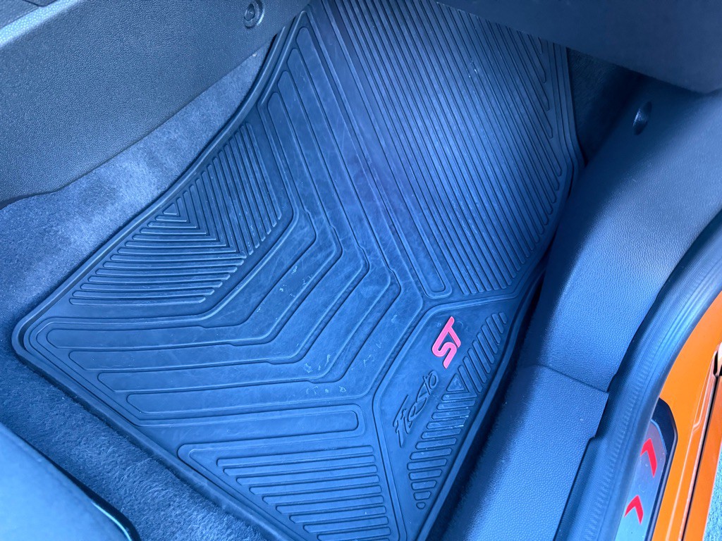 2018 Ford Fiesta Image 66