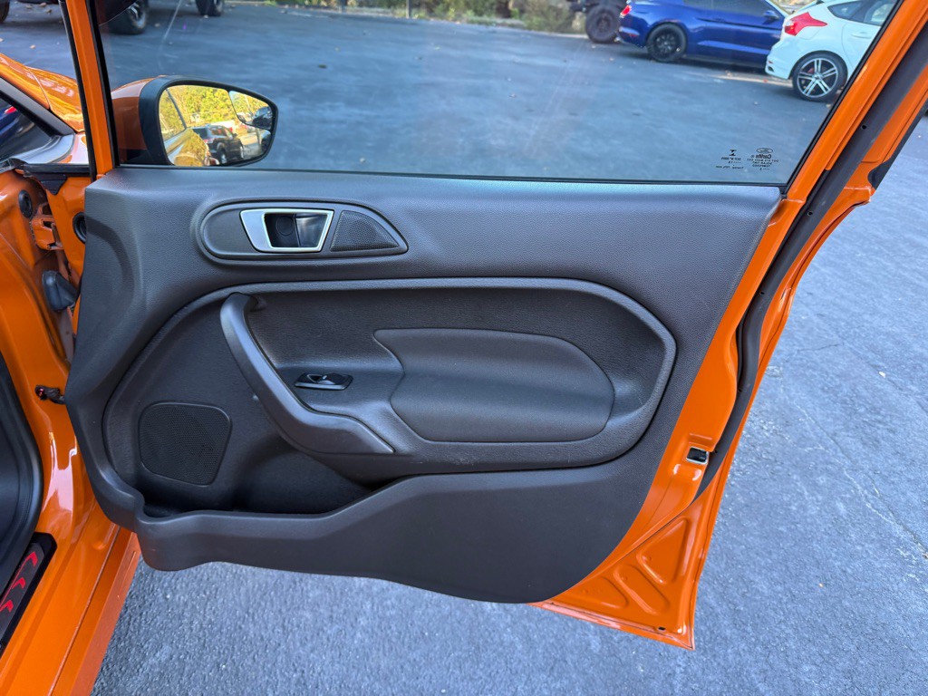 2018 Ford Fiesta Image 64