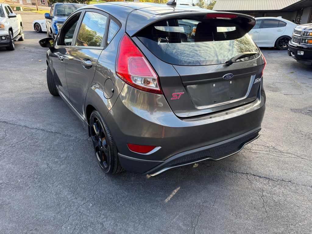 2017 Ford Fiesta Image 33