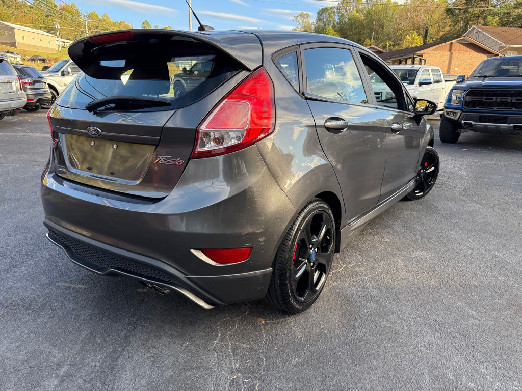 2017 Ford Fiesta Image 35