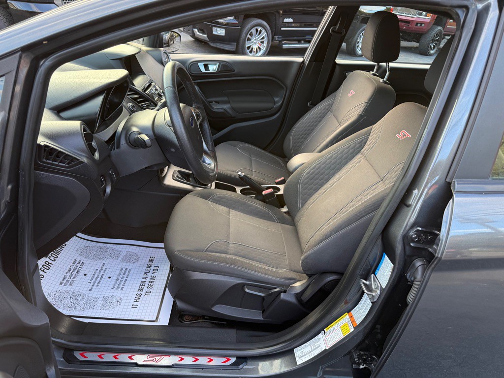 2017 Ford Fiesta Image 50