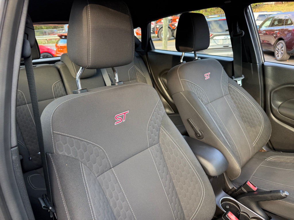 2017 Ford Fiesta Image 56