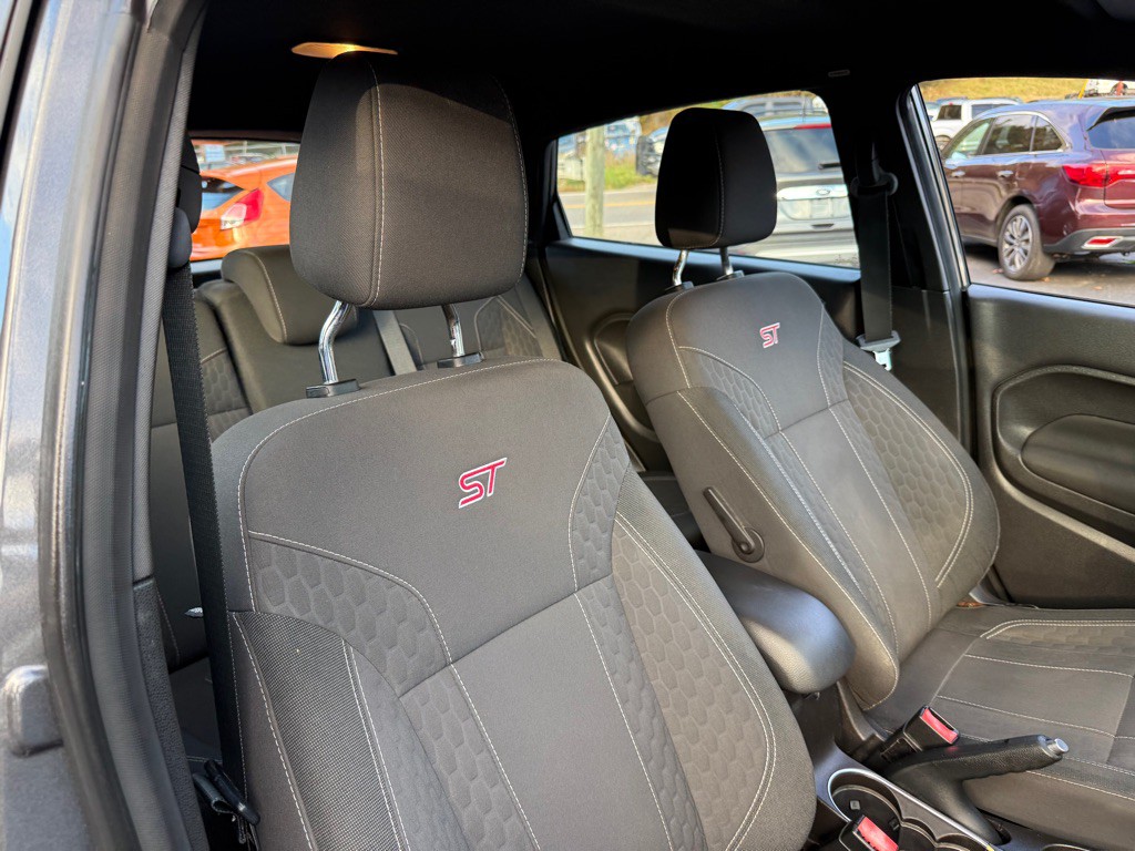 2017 Ford Fiesta Image 57