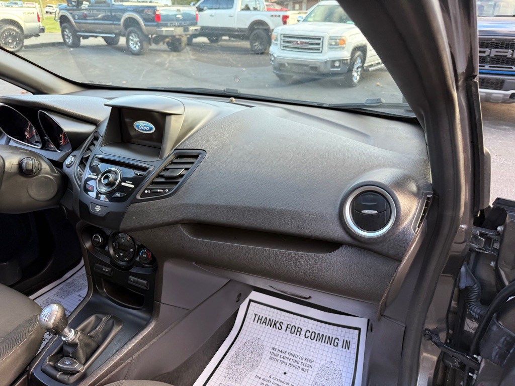 2017 Ford Fiesta Image 58