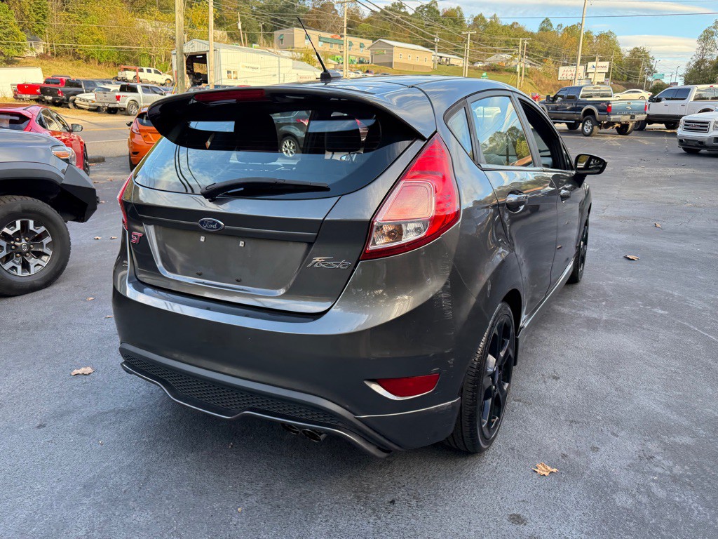 2017 Ford Fiesta Image 13