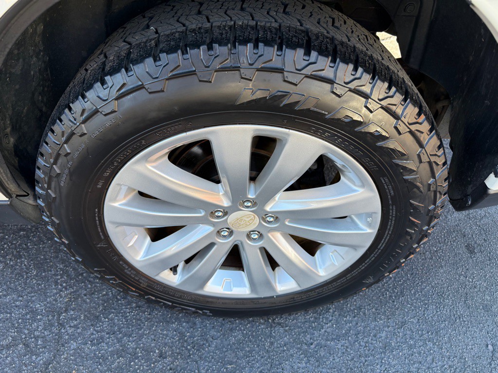 2011 Subaru Forester Image 19