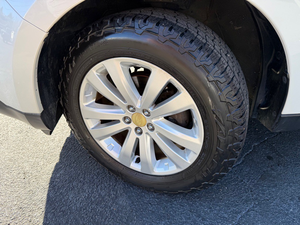 2011 Subaru Forester Image 22