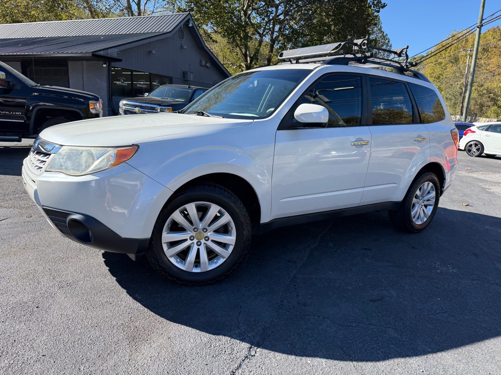 2011 Subaru Forester Image 33