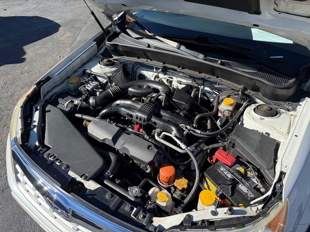 2011 Subaru Forester Image 35