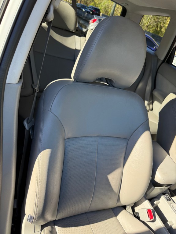 2011 Subaru Forester Image 61