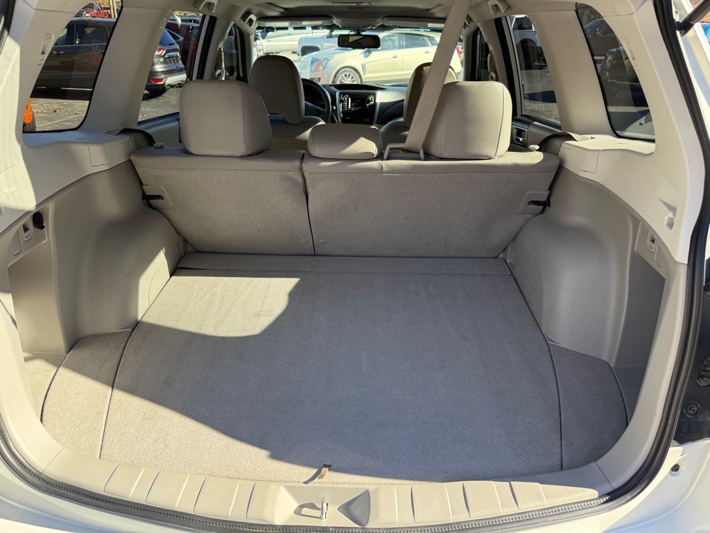 2011 Subaru Forester Image 75