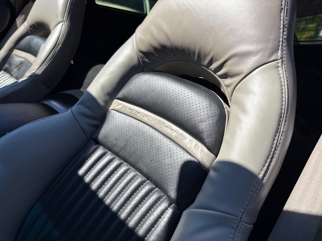 1998 Chevrolet Corvette Image 51