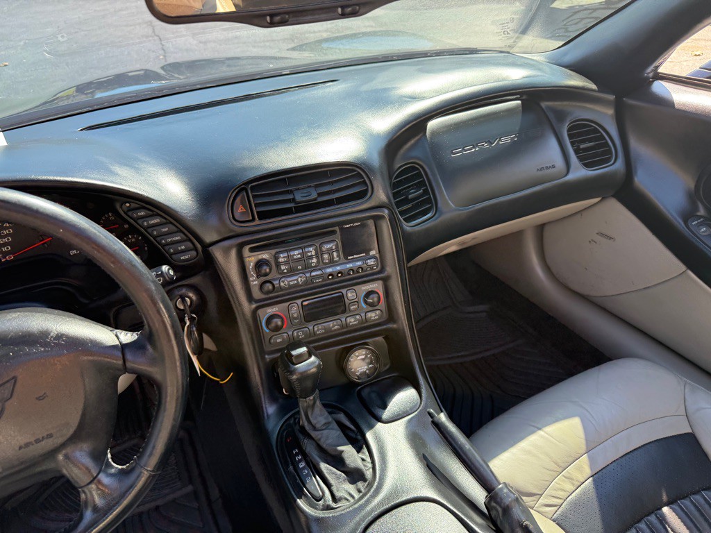 1998 Chevrolet Corvette Image 59