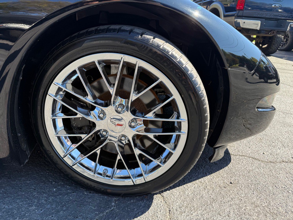 1998 Chevrolet Corvette Image 32