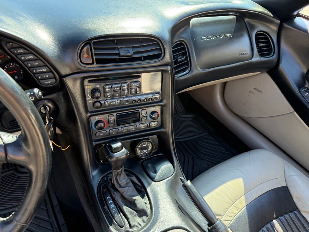 1998 Chevrolet Corvette Image 53