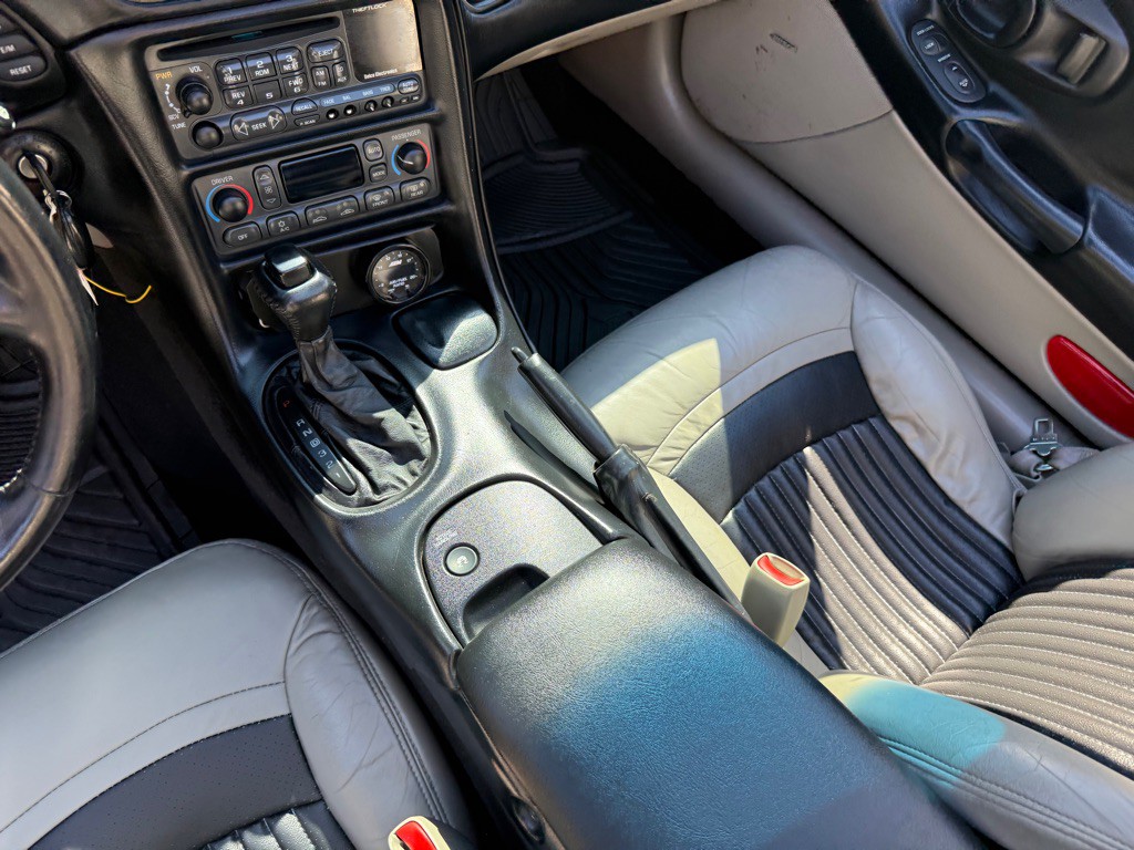 1998 Chevrolet Corvette Image 54