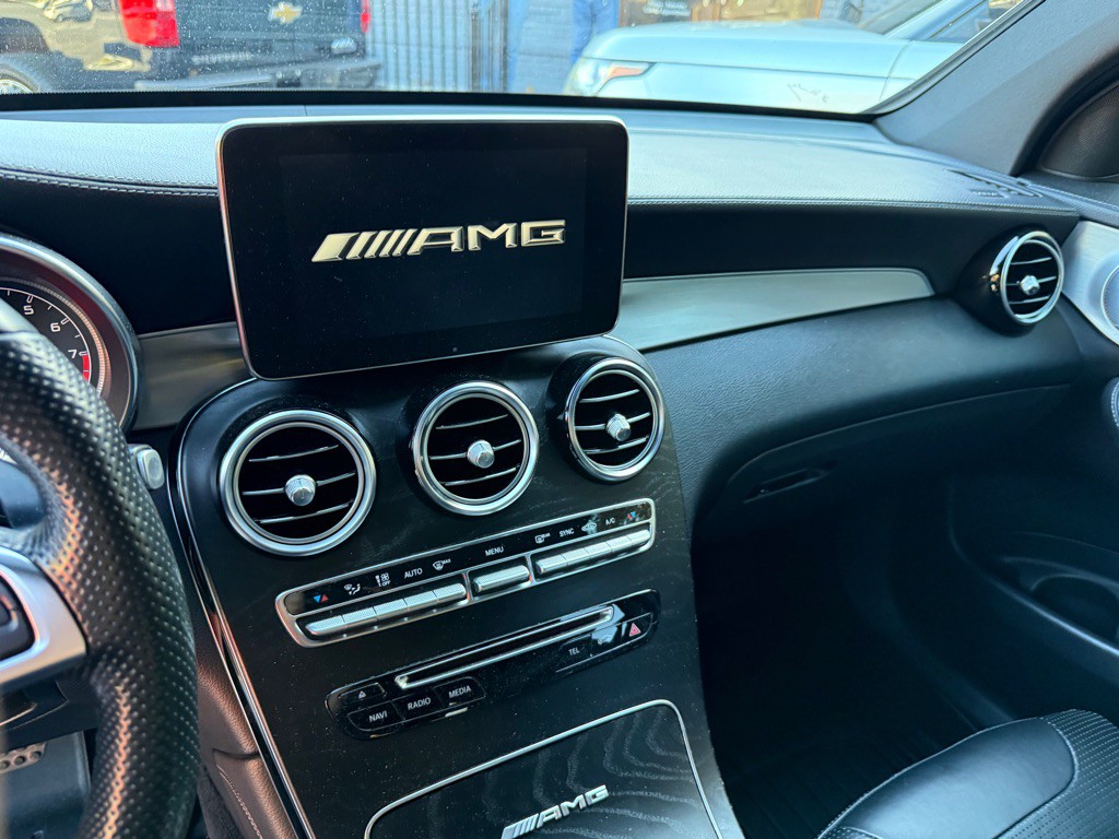 2019 Mercedes-Benz GLC-Class Image 57