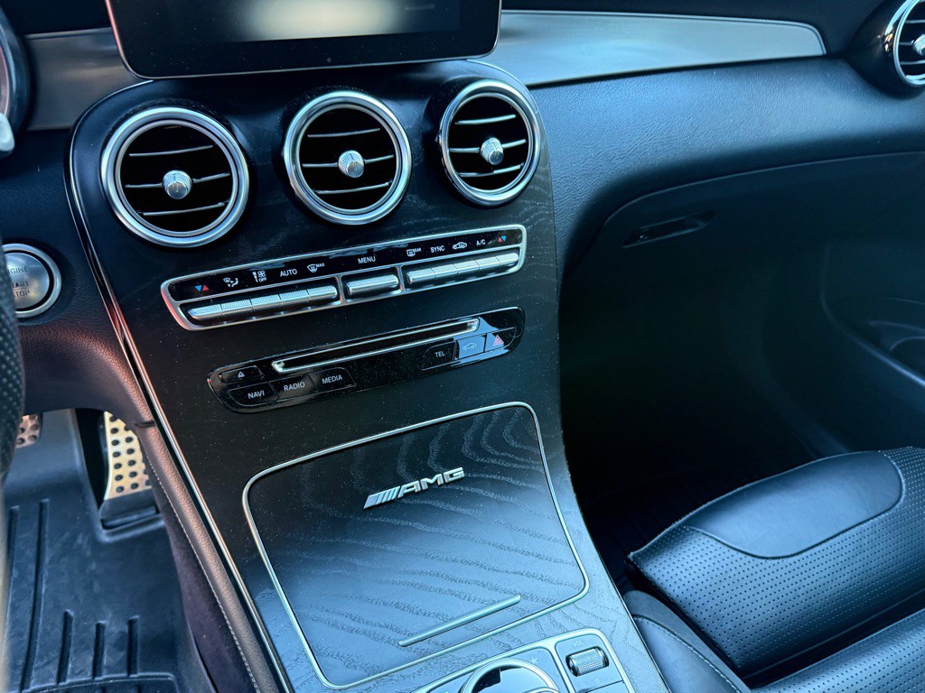 2019 Mercedes-Benz GLC-Class Image 60