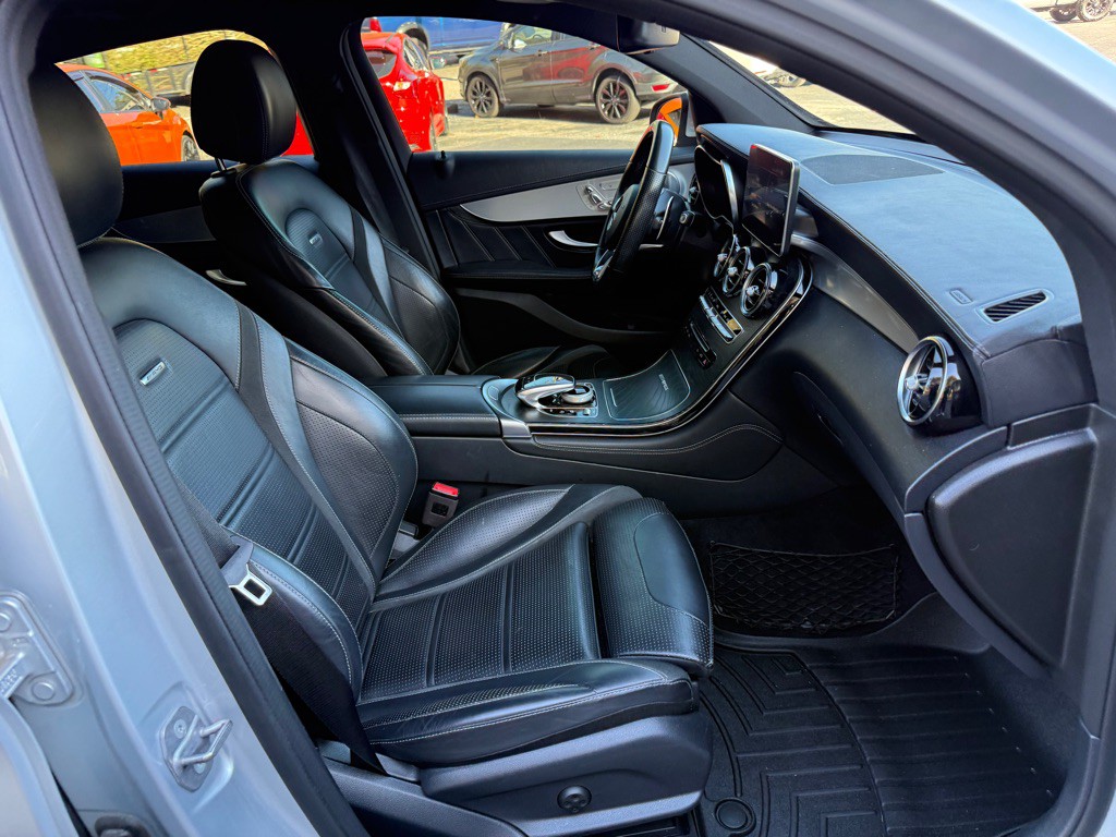 2019 Mercedes-Benz GLC-Class Image 77