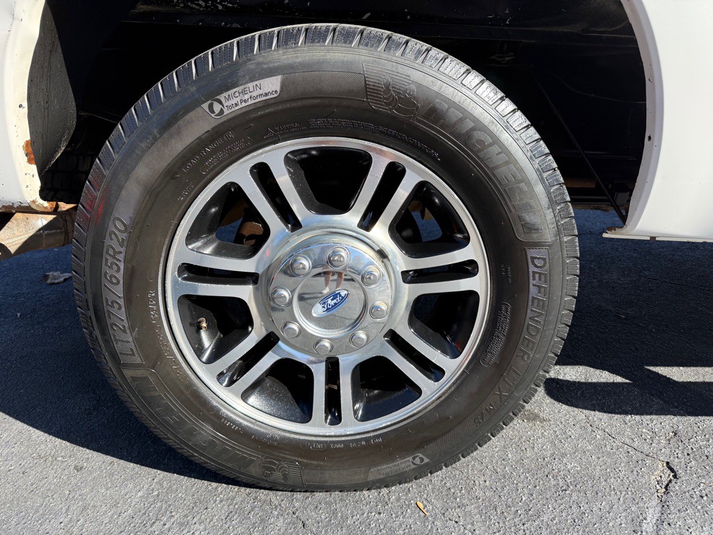 2014 Ford F-250 Image 26