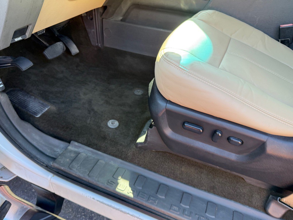 2014 Ford F-250 Image 43