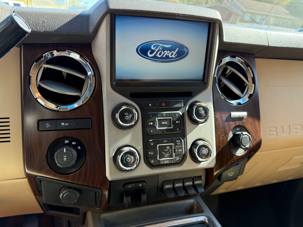 2014 Ford F-250 Image 52