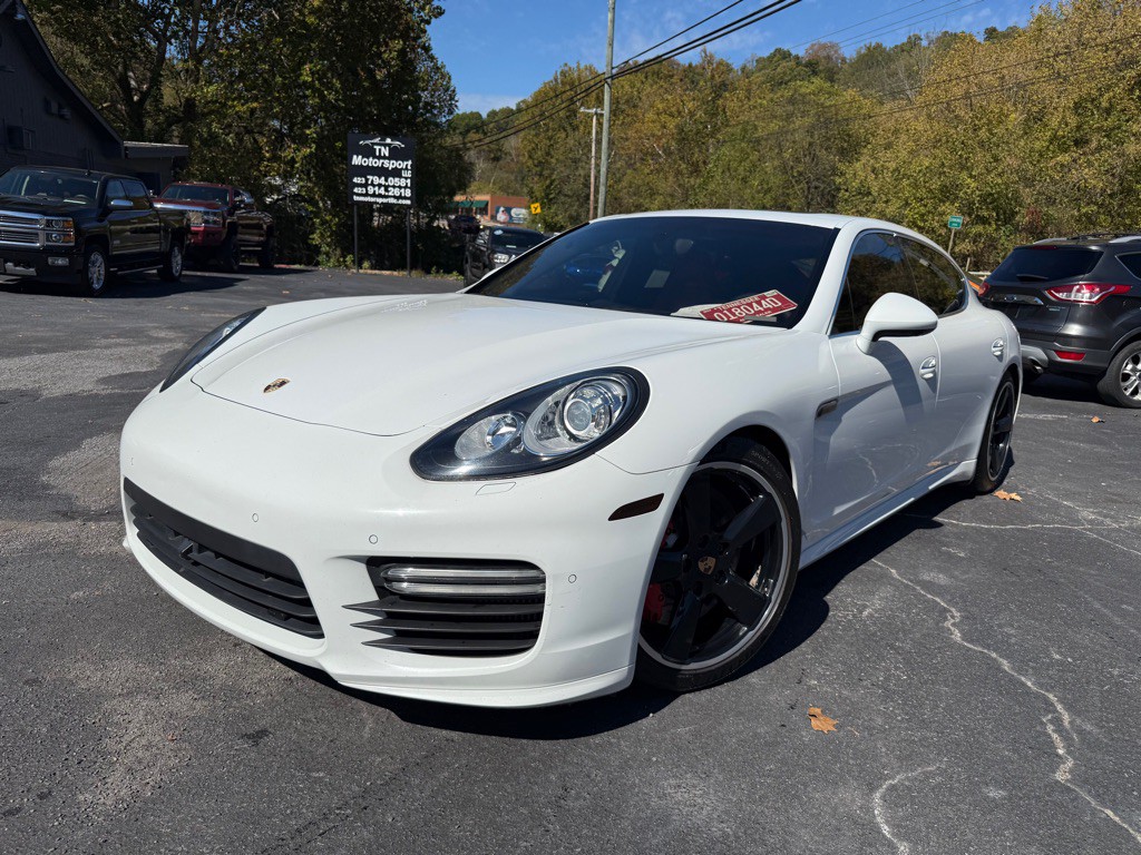 2014 Porsche Panamera Image 3