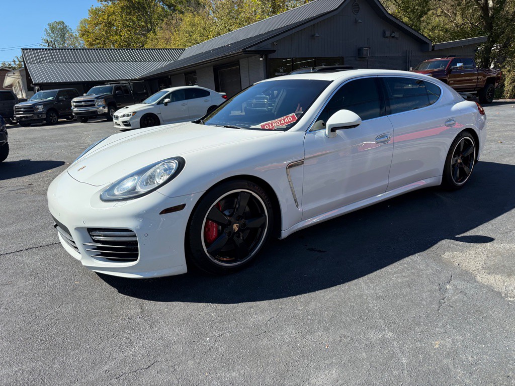2014 Porsche Panamera Image 27