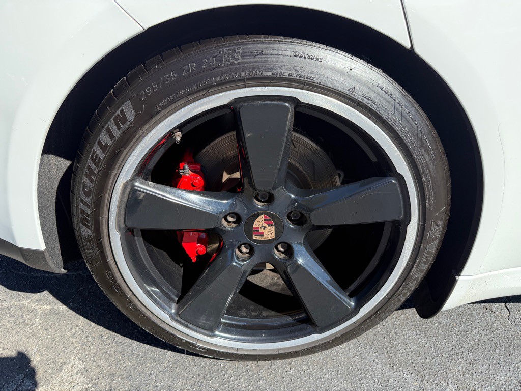 2014 Porsche Panamera Image 36