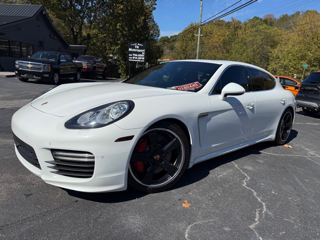 2014 Porsche Panamera Image 90