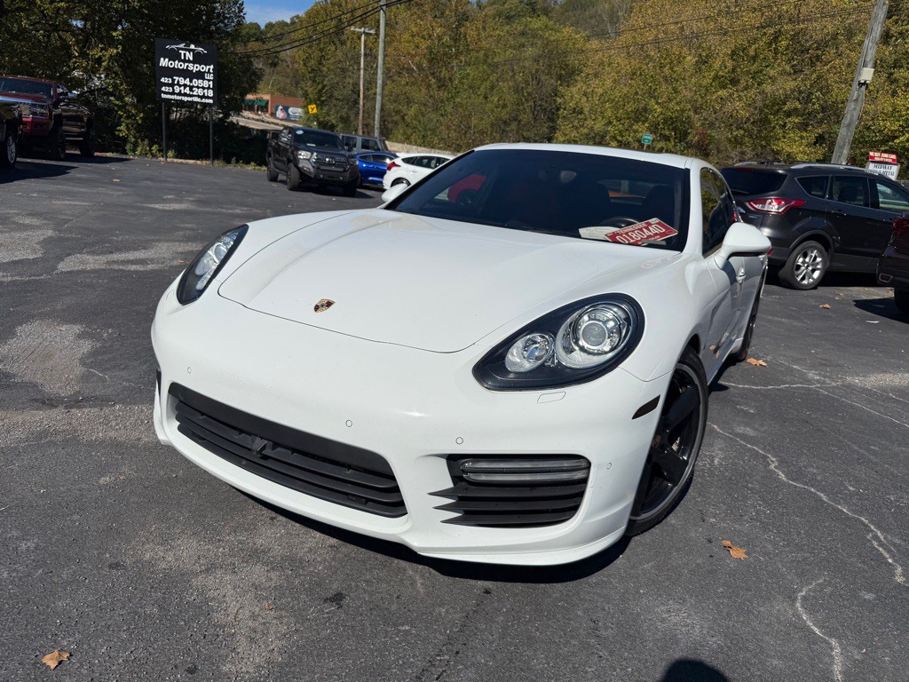 2014 Porsche Panamera Image 92