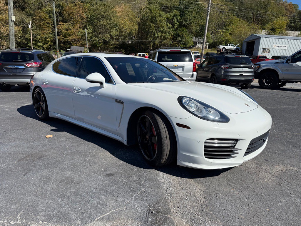 2014 Porsche Panamera Image 94