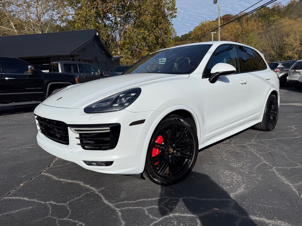 2017 Porsche Cayenne Image 5