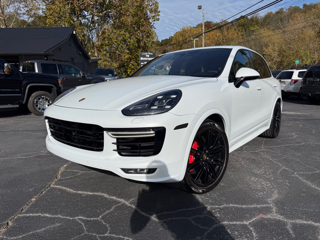 2017 Porsche Cayenne Image 7