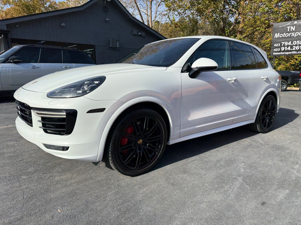 2017 Porsche Cayenne Image 14