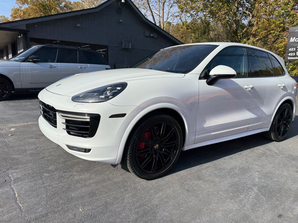 2017 Porsche Cayenne Image 36