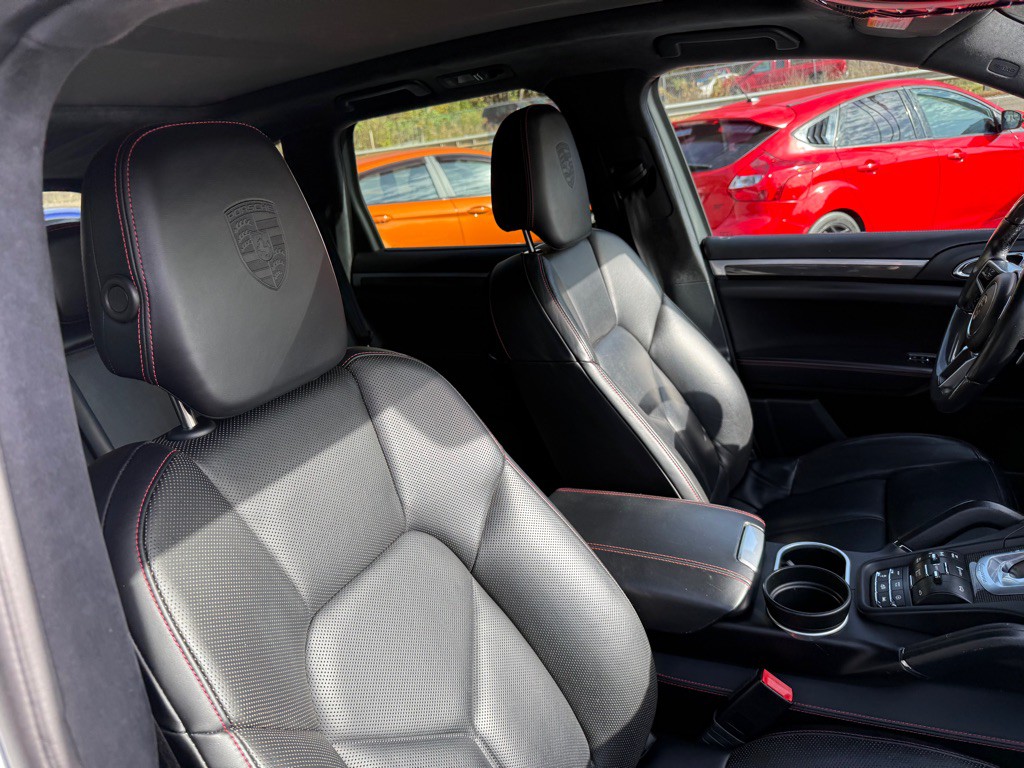 2017 Porsche Cayenne Image 77