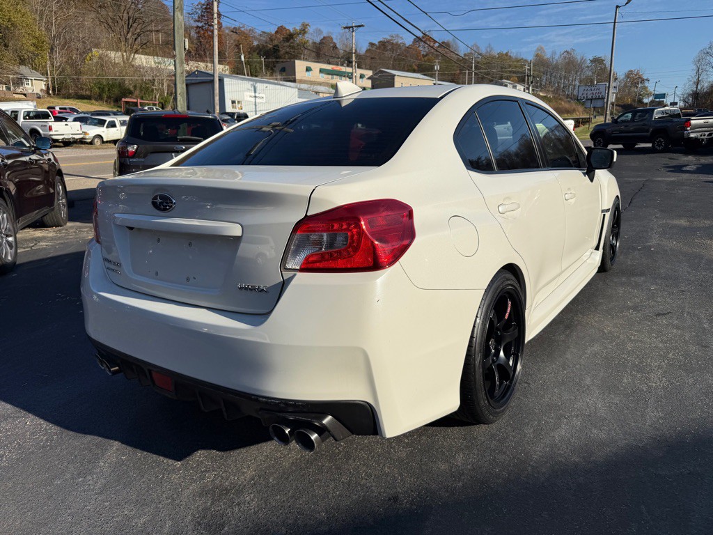 2015 Subaru WRX Image 16