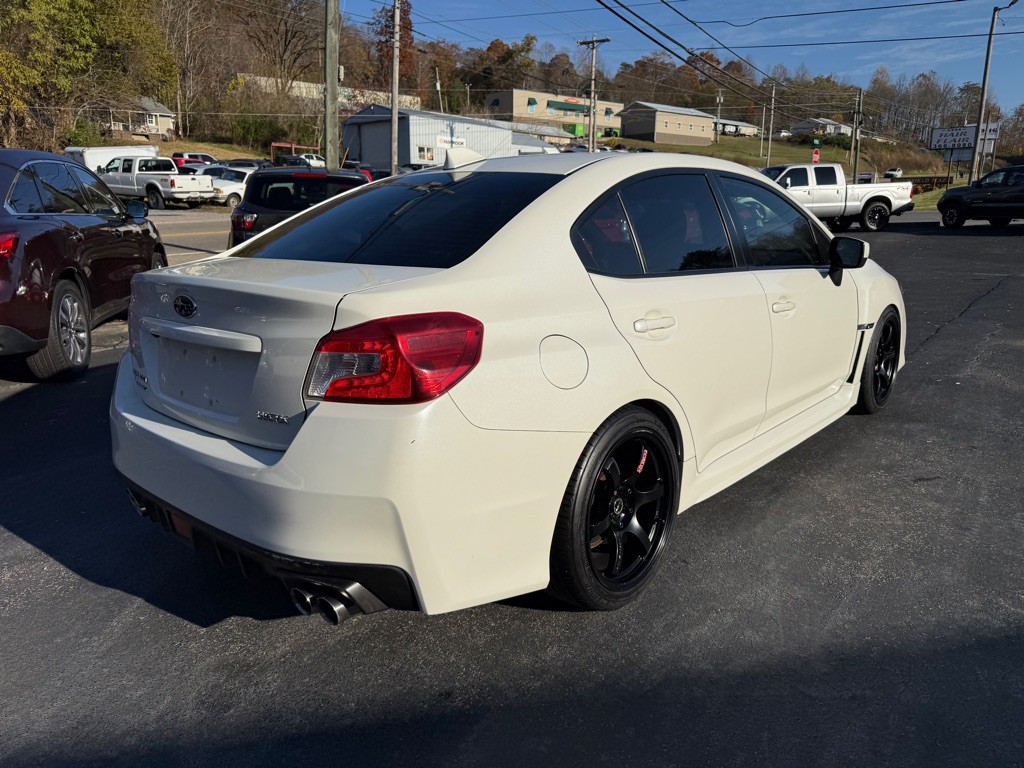 2015 Subaru WRX Image 17