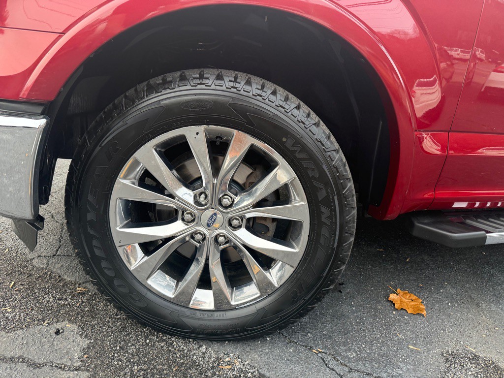 2015 Ford F-150 Image 19